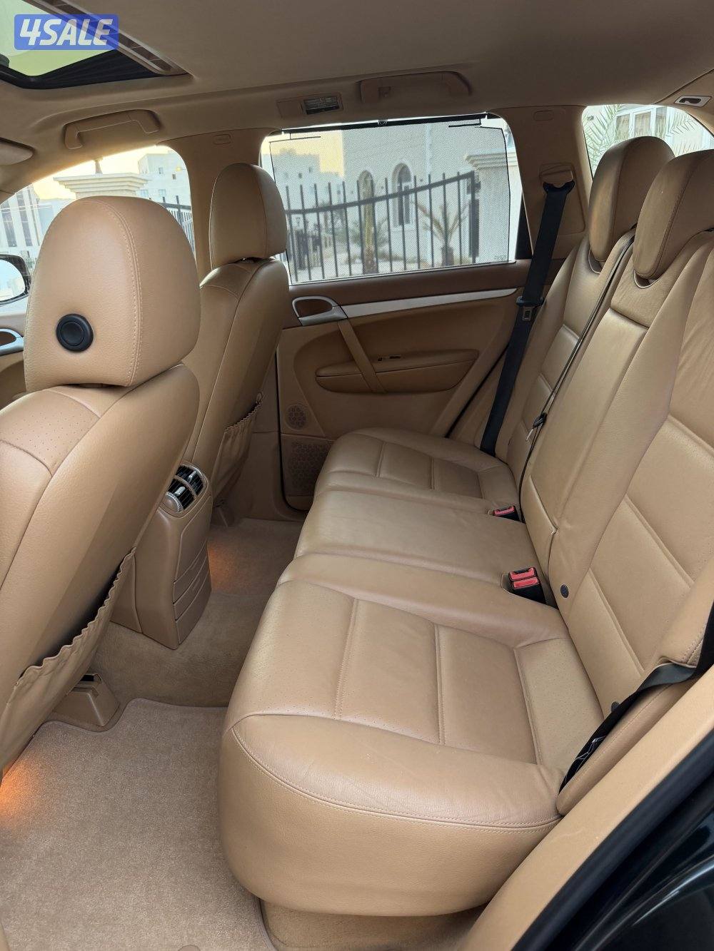 بورش كايين لون نادر  وبحالة نادرة11