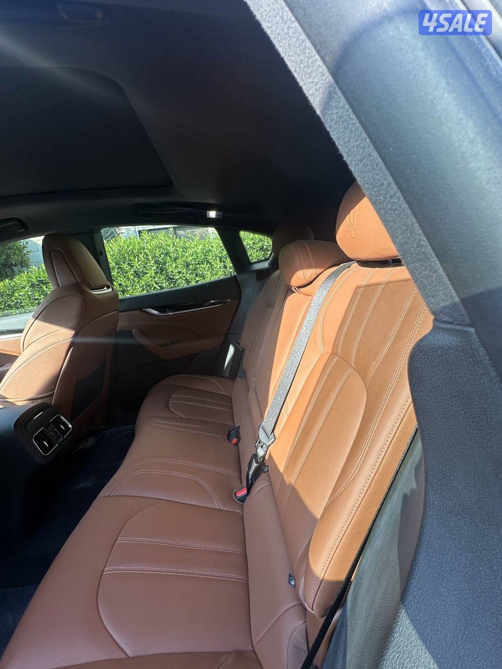 مازيراتي ليفانتي ٢٠٢٢9