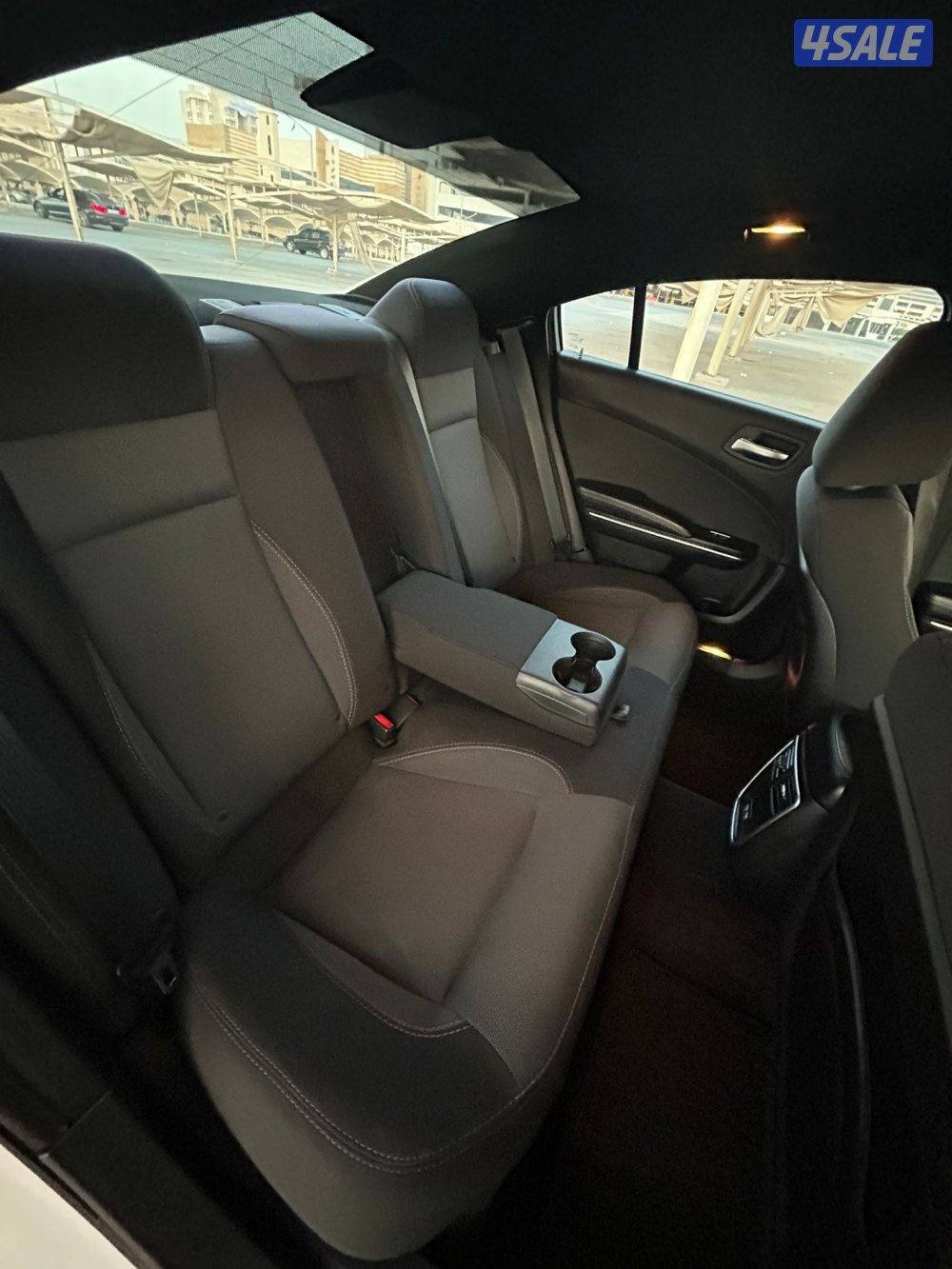 دوج شارجرSXT - موديل 2018 - عداد 136 الف سيرفس وكالة - شرط الفحص9