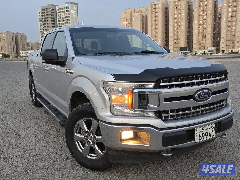 للبيع وانيت فورد F150 غمارتين0