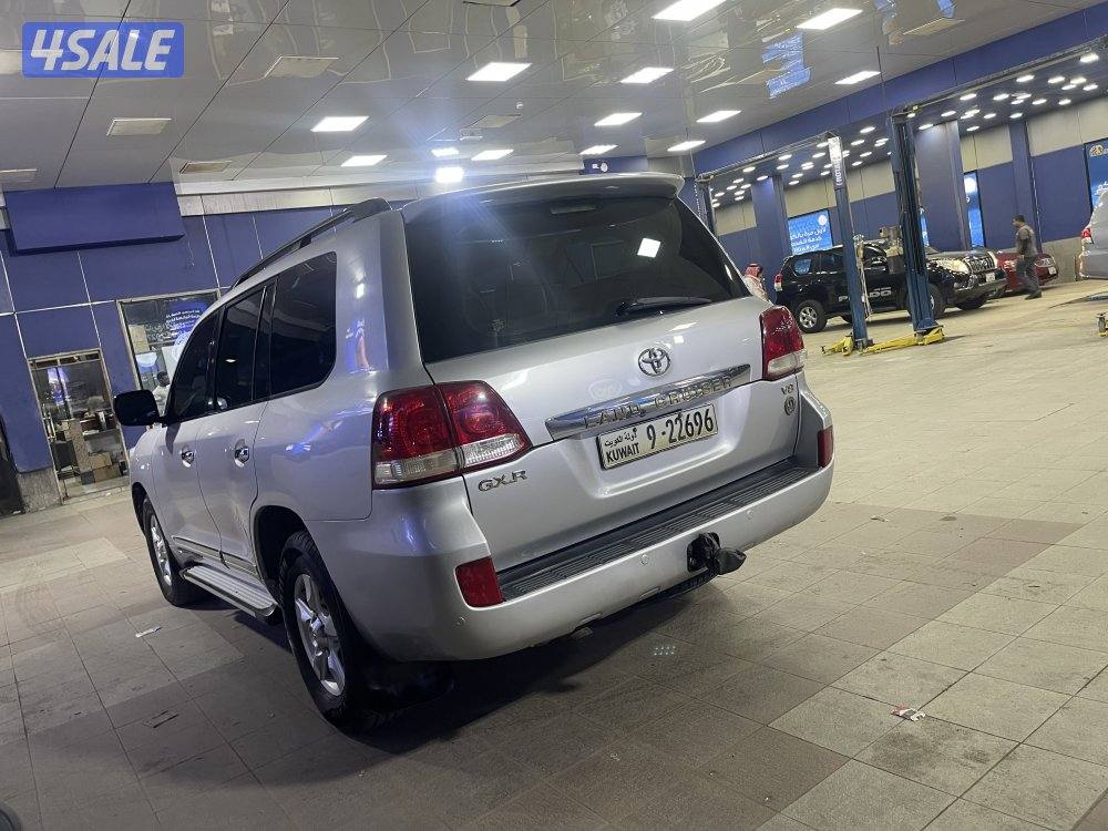 للبيع  لاند GXR موديل 2009 8سلندر بحاله ممتازه فحص تاريخ  جديد3