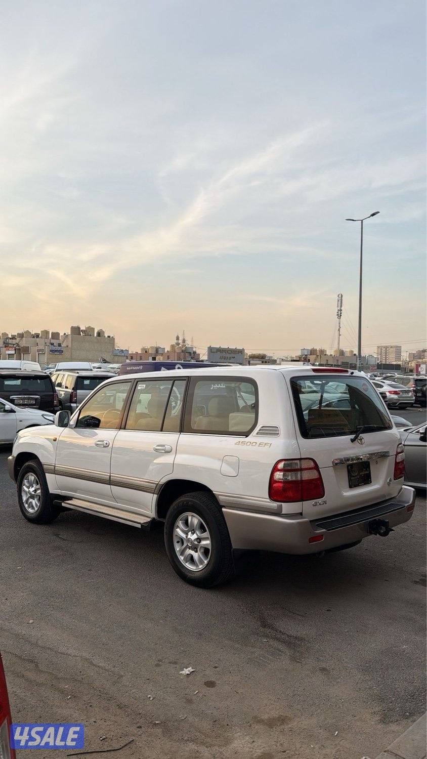 لاندكروزر 2003 صبغ الوكاله وبحالة الوكاله4