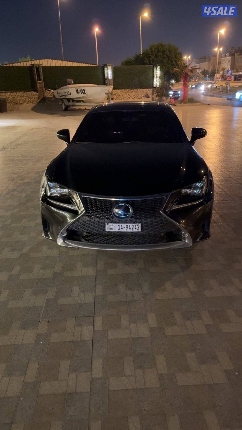 للبيع لكزس f sports Rc3501