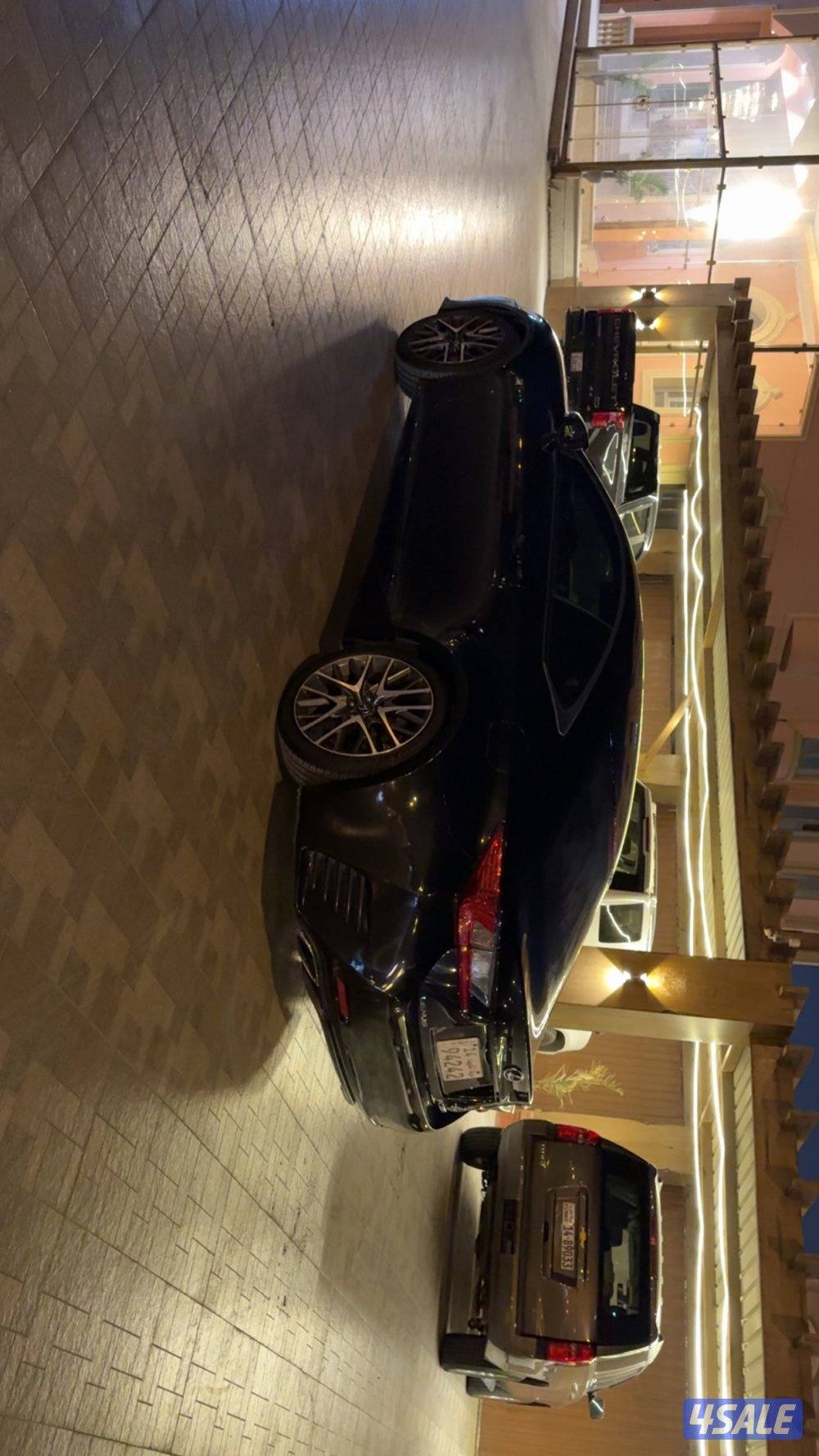 للبيع لكزس f sports Rc3503