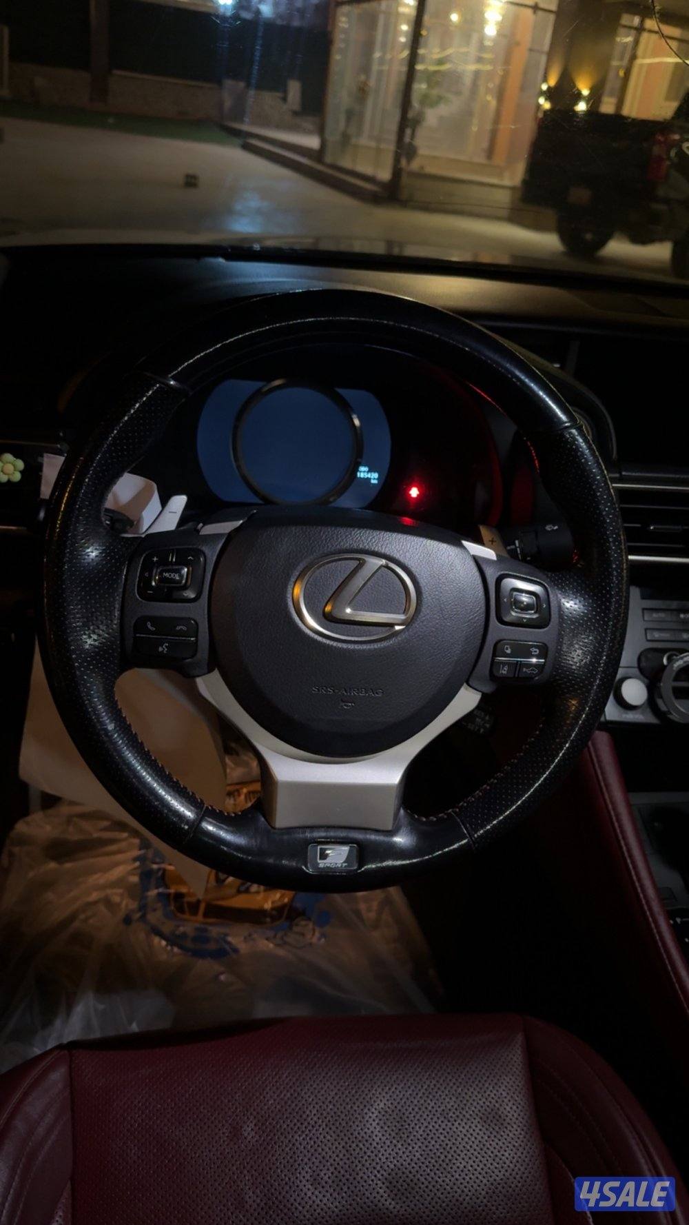 للبيع لكزس f sports Rc3504