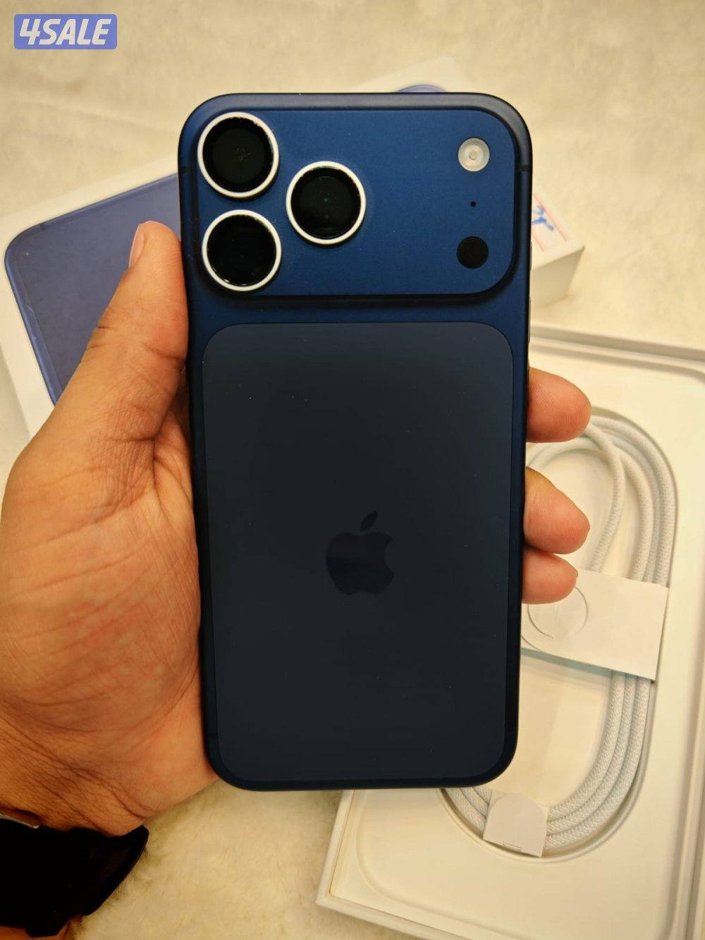 iphone 17 pro max 2 T.b0