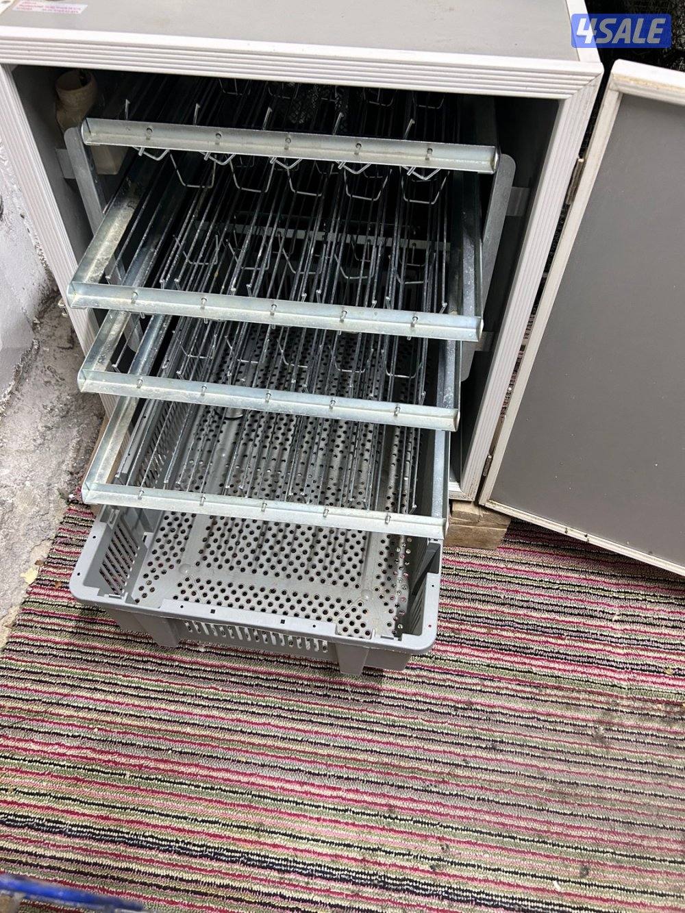 مكينه تفريخ  للبيع2