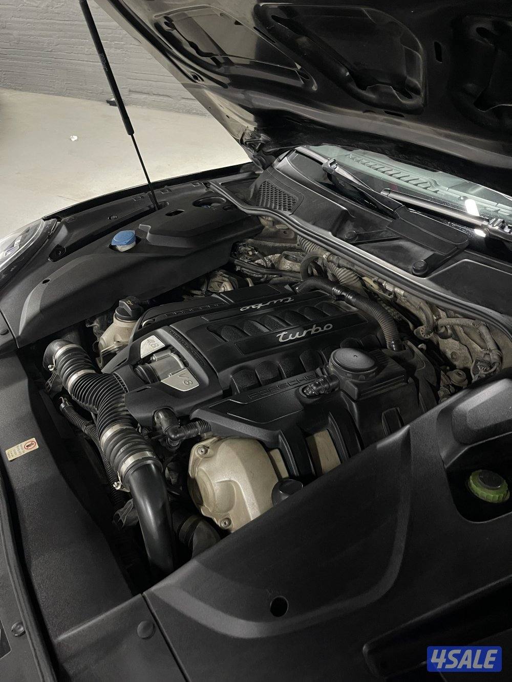 Porsche Cayenne Turbo//وكاله الكويت//صبغ الوكاله13