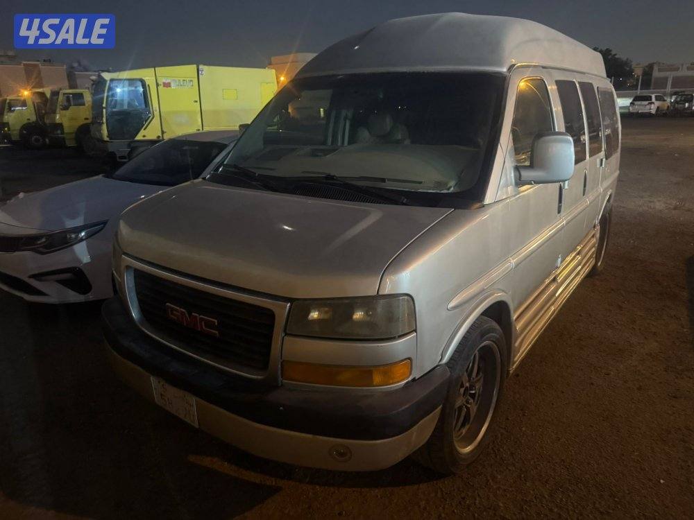 للبيع فان سافانا GMC0