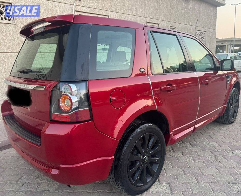 جيب لاندروفر موديل 201511