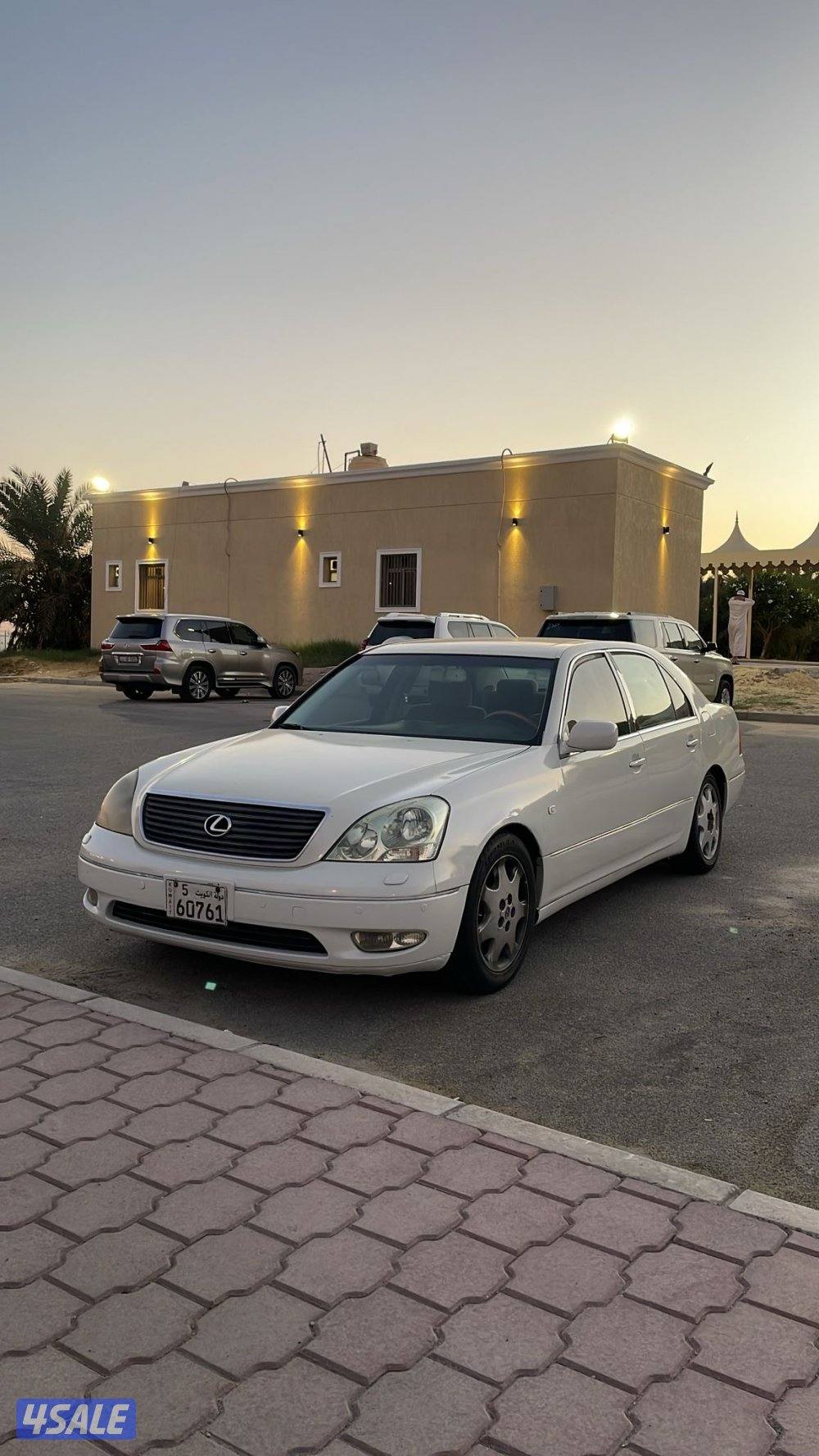 لكزس ٢٠٠٣ مصبوغ كامل تجميلي ماشي ٤٣٢ الف شرط الفحص قير مكينه شاصي1