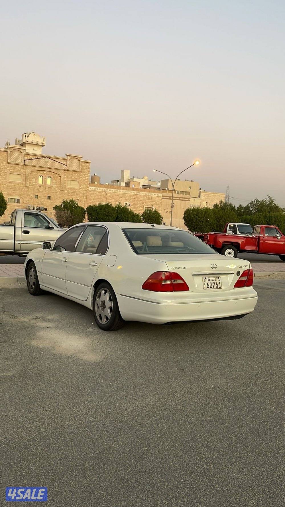 لكزس ٢٠٠٣ مصبوغ كامل تجميلي ماشي ٤٣٢ الف شرط الفحص قير مكينه شاصي2