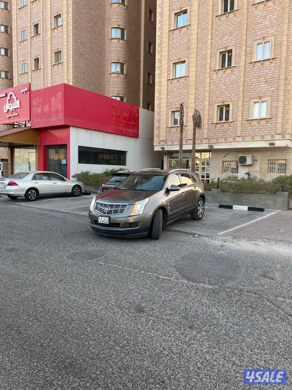 فل أوبشن 2012 SRX للبيع كاديلاك2