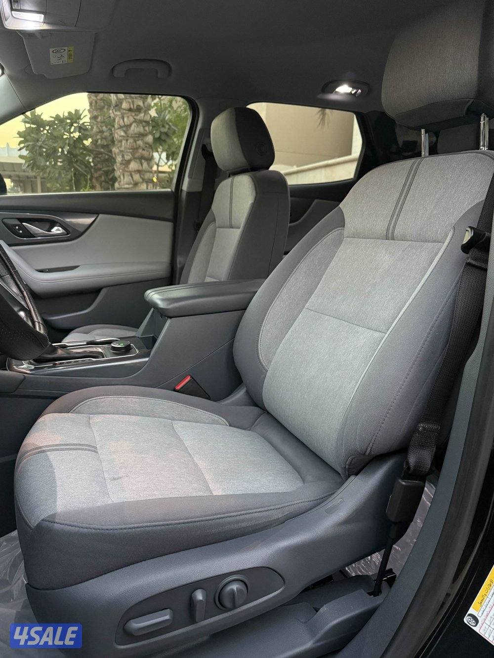 بليزر موديل 2021 ماشي 88 الف صبغ الوكالة وشرط الفحص بالكامل8