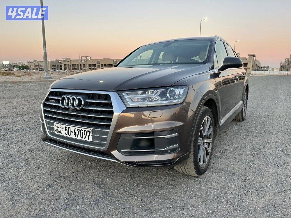 أودي Q7  موديل ٢٠١٨ في قمة النظافة0