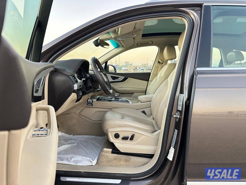 أودي Q7  موديل ٢٠١٨ في قمة النظافة4