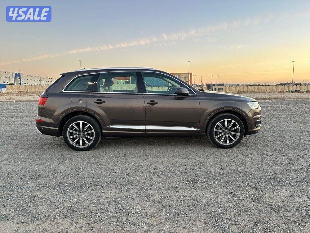 أودي Q7  موديل ٢٠١٨ في قمة النظافة10