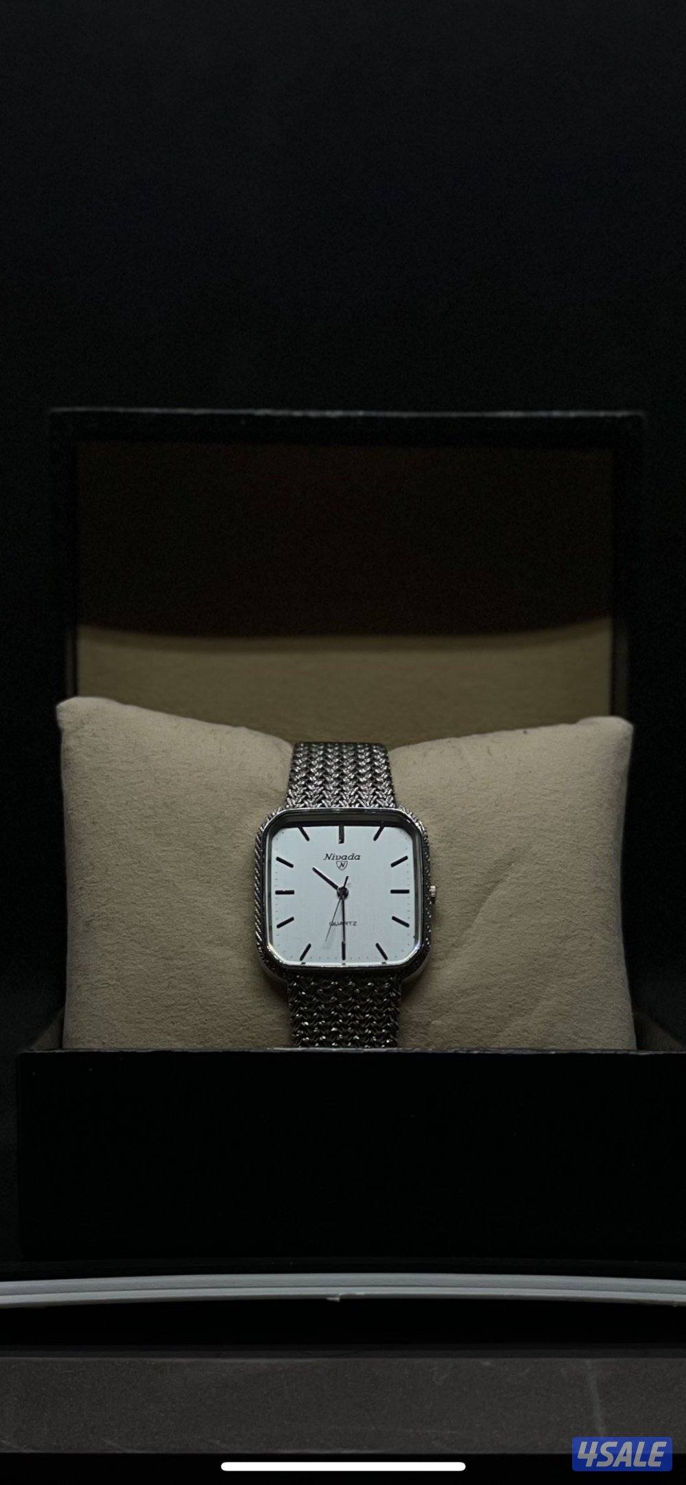 ساعات نوادر الفنتج1