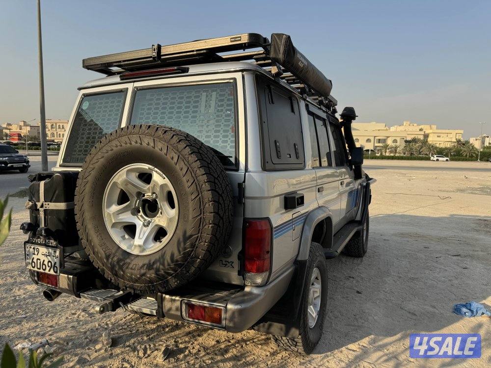 جيب ربع   20183