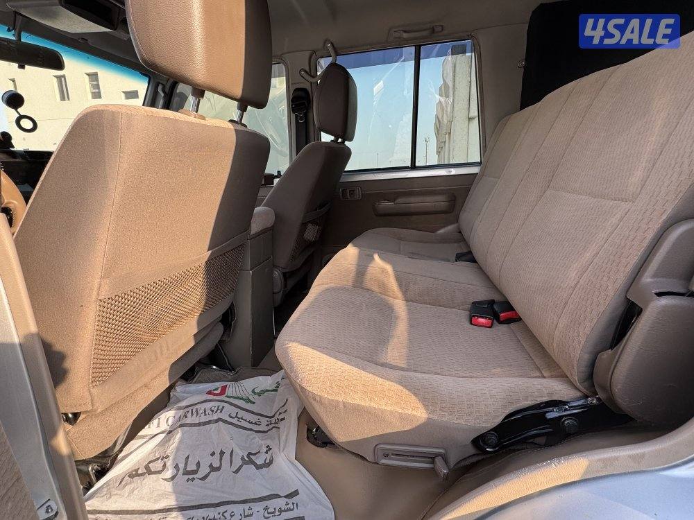 جيب ربع   20184