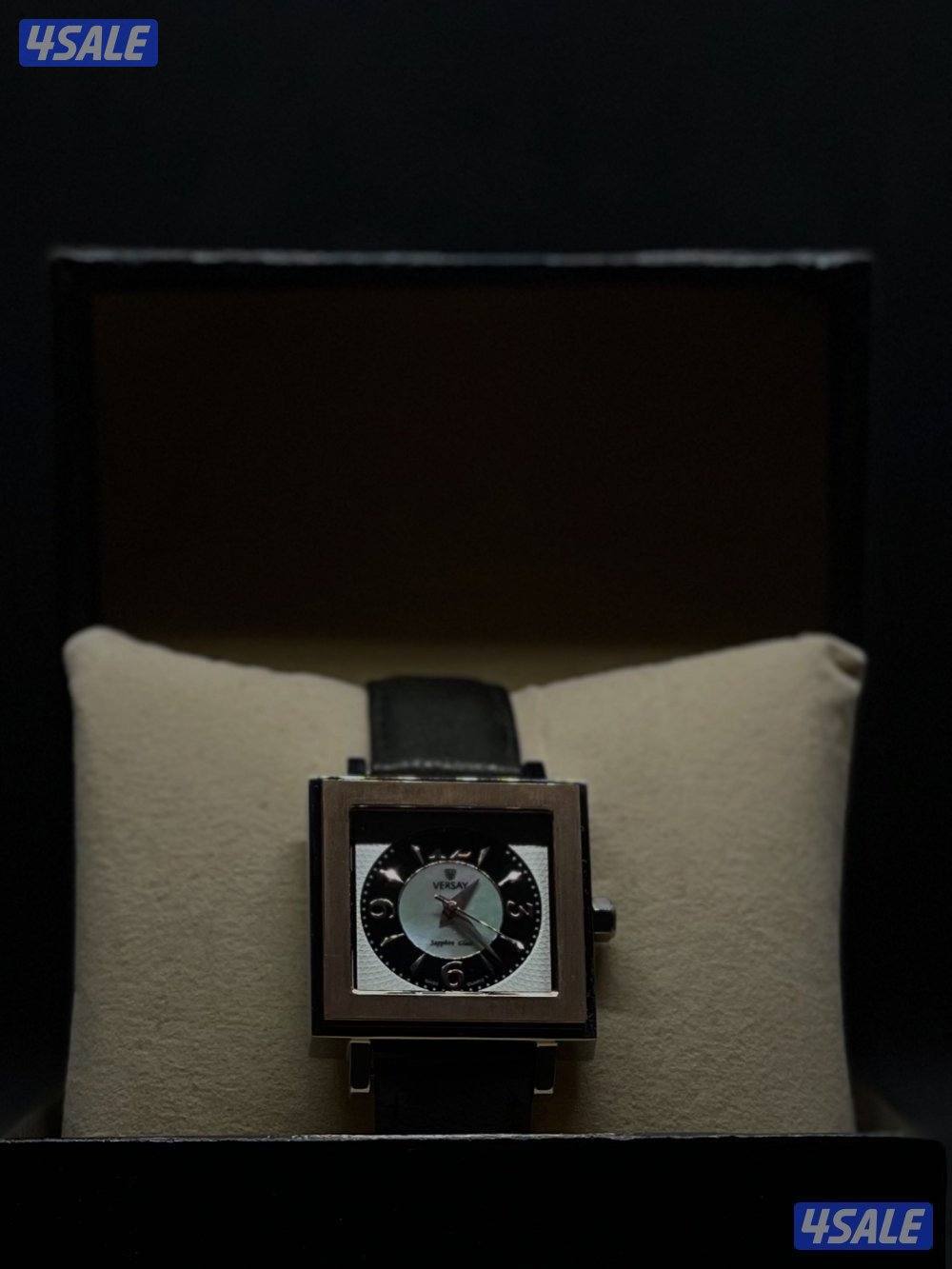 ساعات فنتج الوحده 256