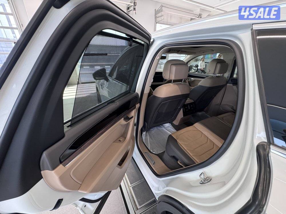 للبيع طوارق موديل 2019 كامل المواصفات أعلى درجه وبحاله نادرة12