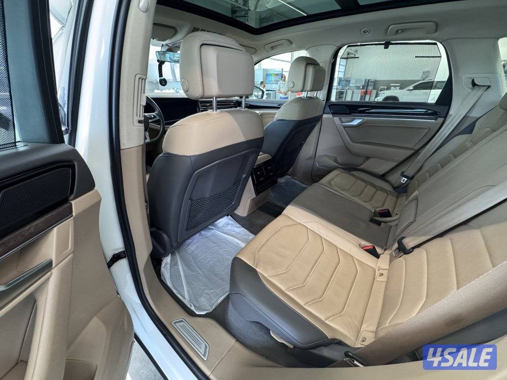 للبيع طوارق موديل 2019 كامل المواصفات أعلى درجه وبحاله نادرة13