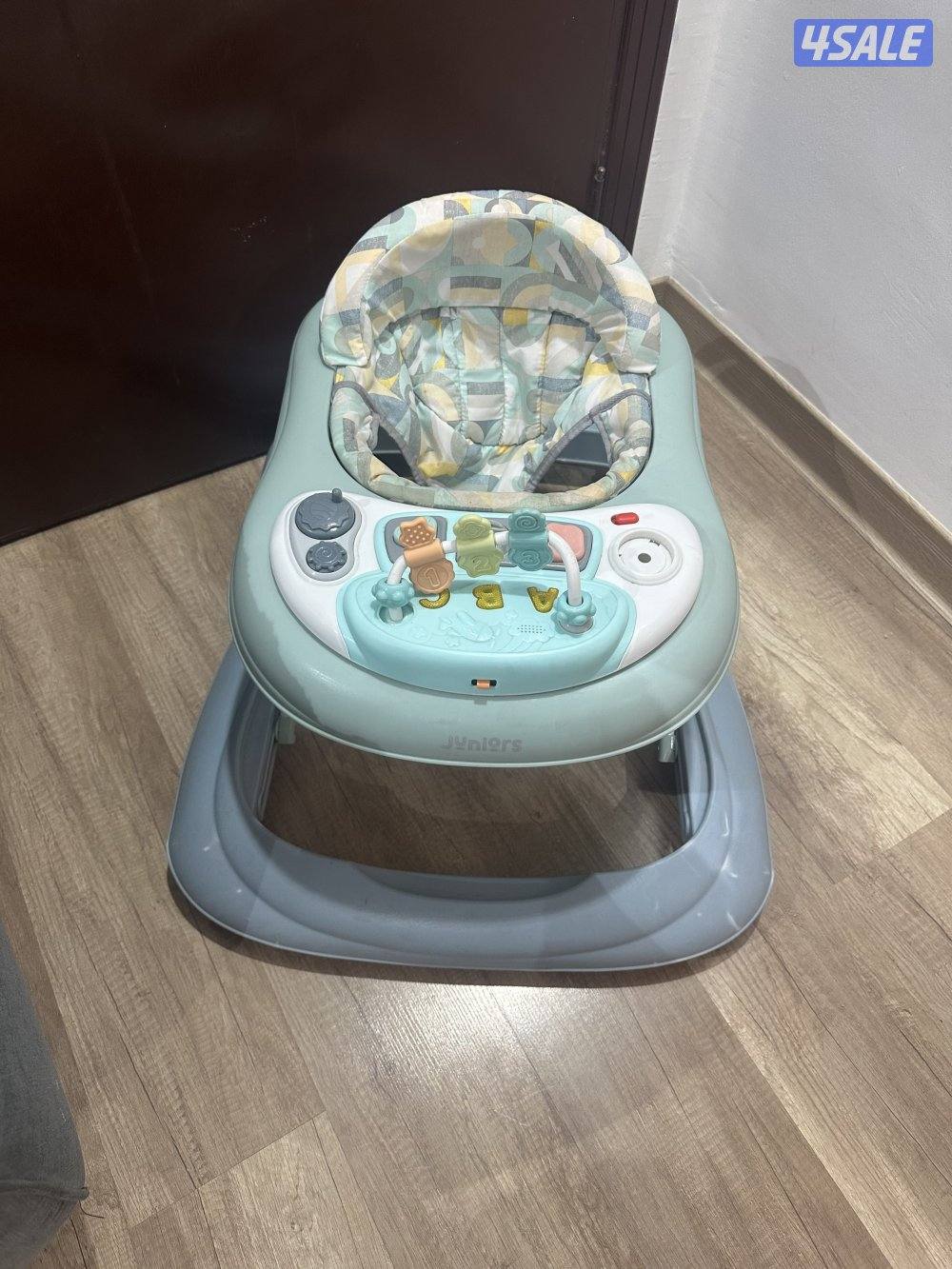 مشايه اطفال من سينتر بوينت بحاله ممتازه البيع لعدم الحاجه0