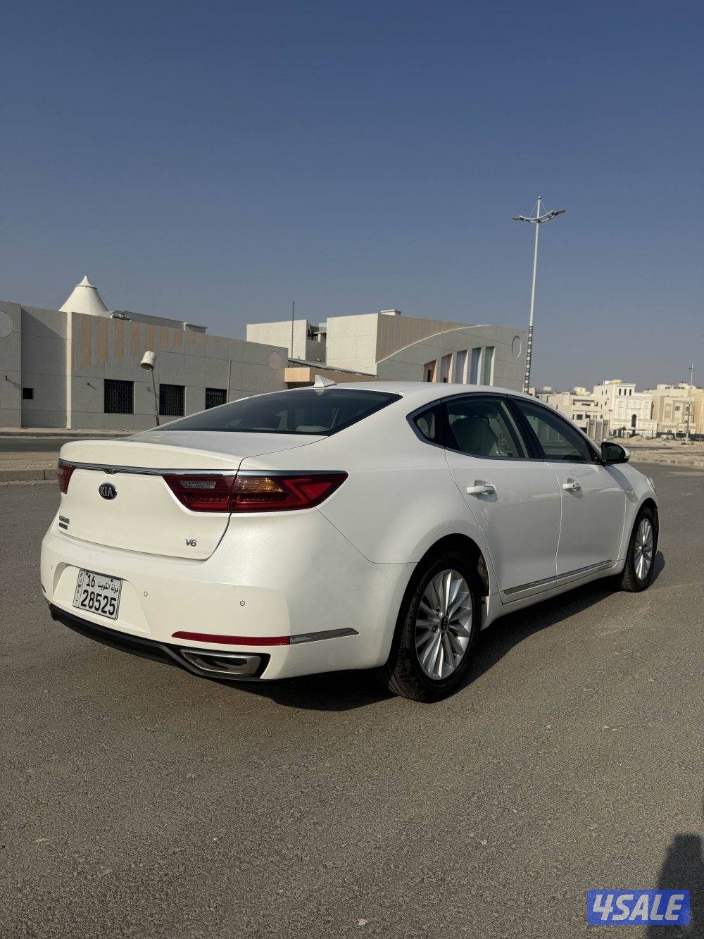 للبيع كيا كيدنز ماشيه ١٥٠ الف صبغ الوكاله شاصي جيد صبغ قطعه تجميلي سري7