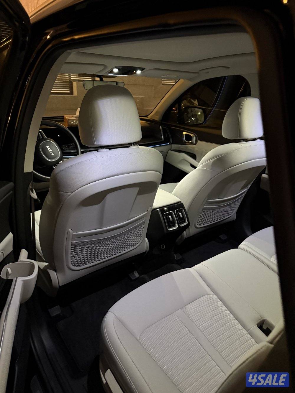 للبيع كيا سيرنتو جديده ماشيه 40003