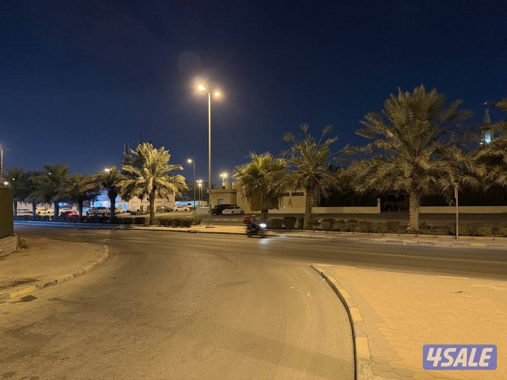 للبيع بيت في منطقة الصيبخات3