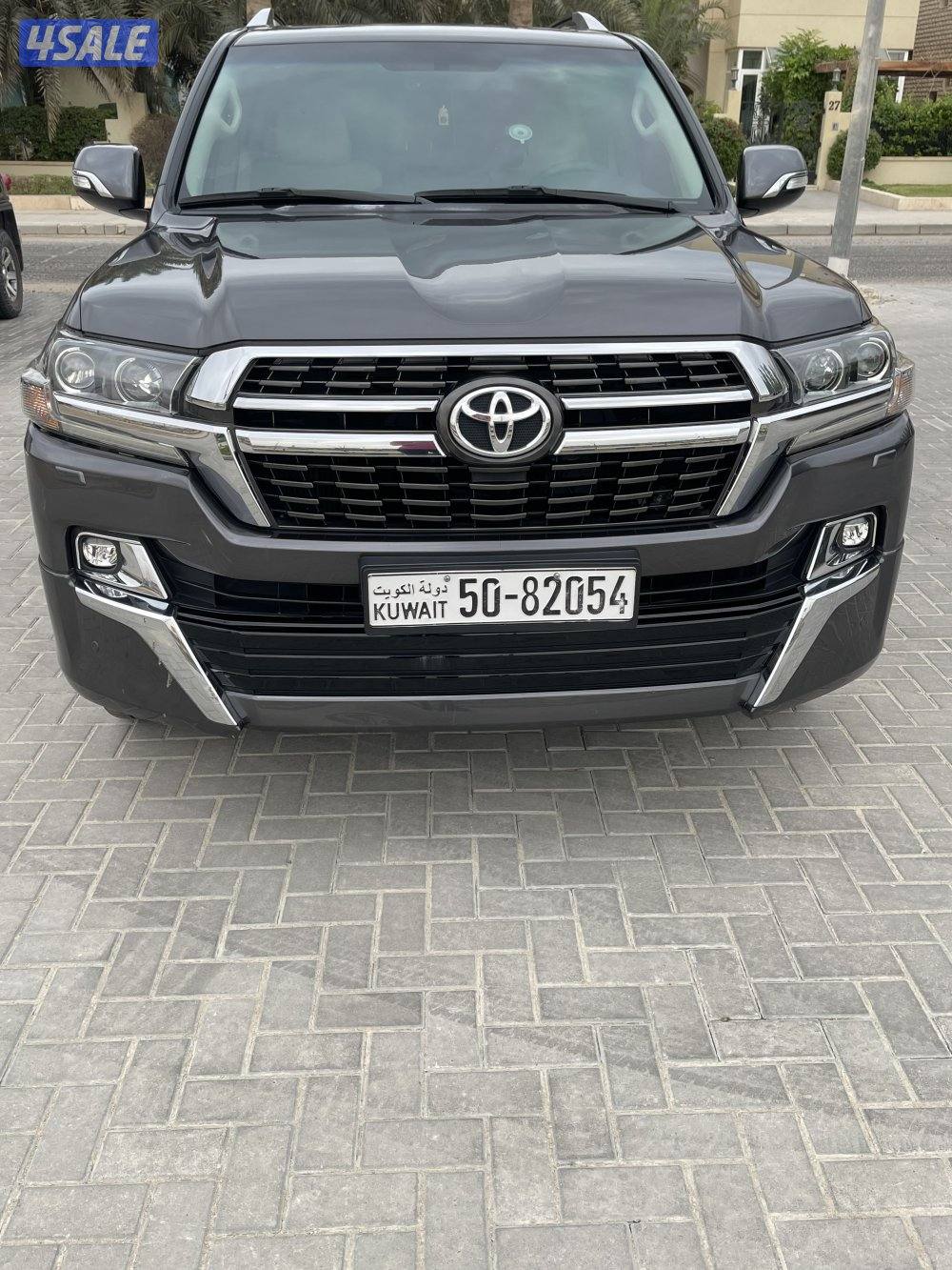 للبيع لاندكروزر جراند تورينق1