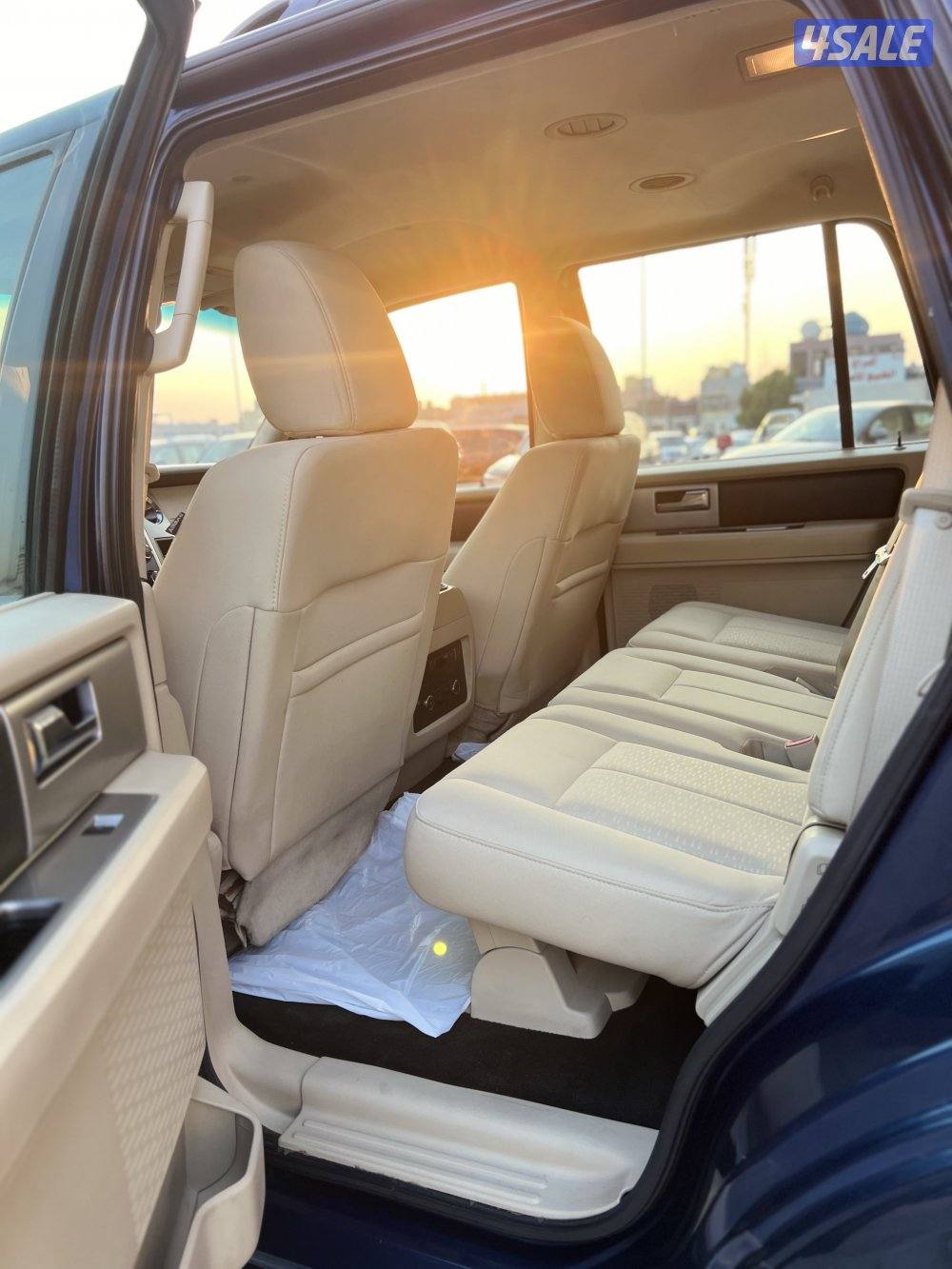 للبيع فورد اكسبديشن 20169