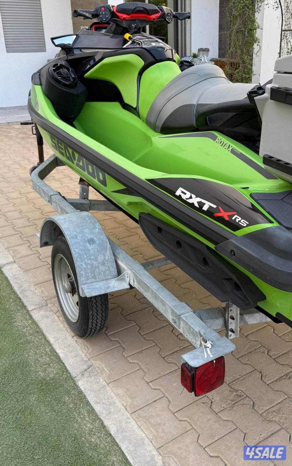 جت سكي للبيع10