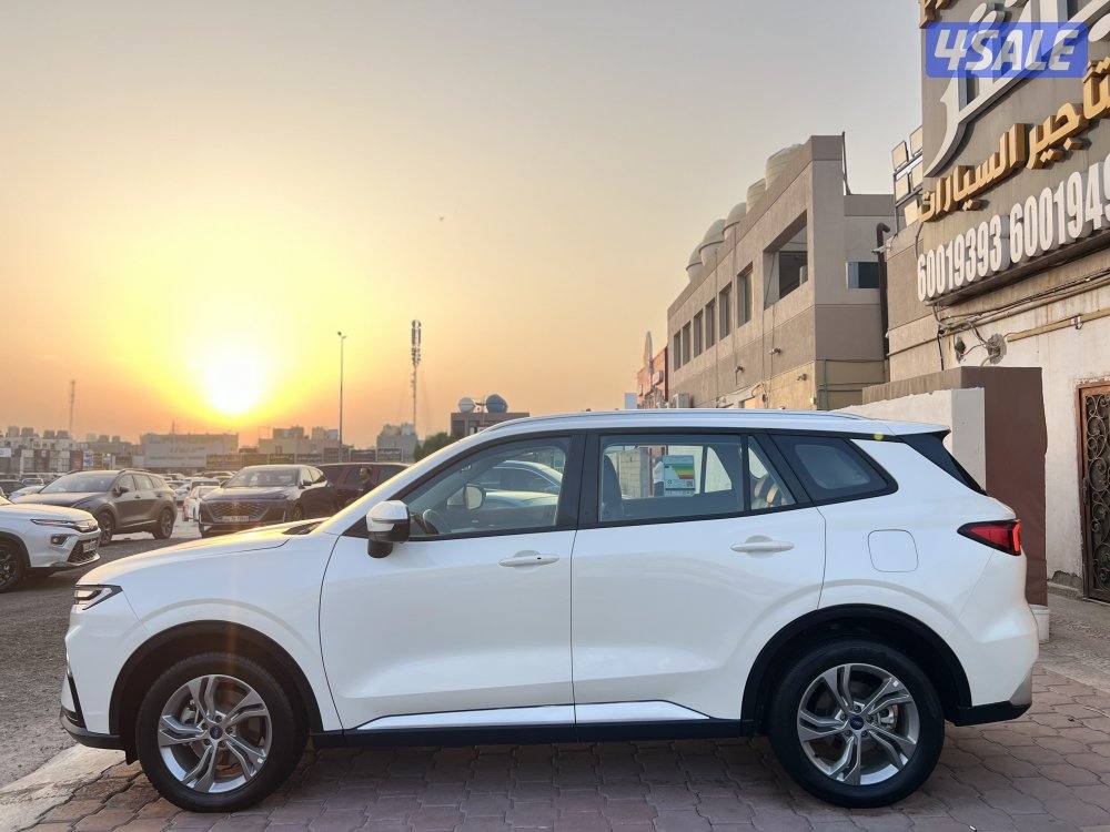 للبيع فورد تيريتورى 20243