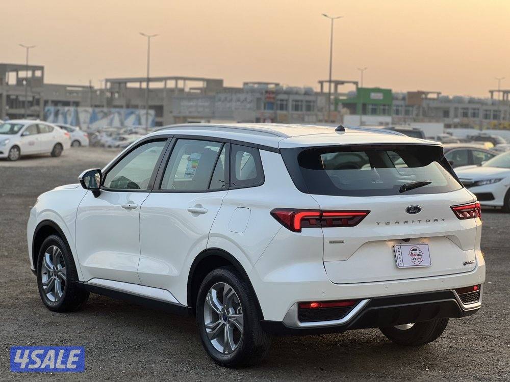 للبيع فورد تيريتورى 20246