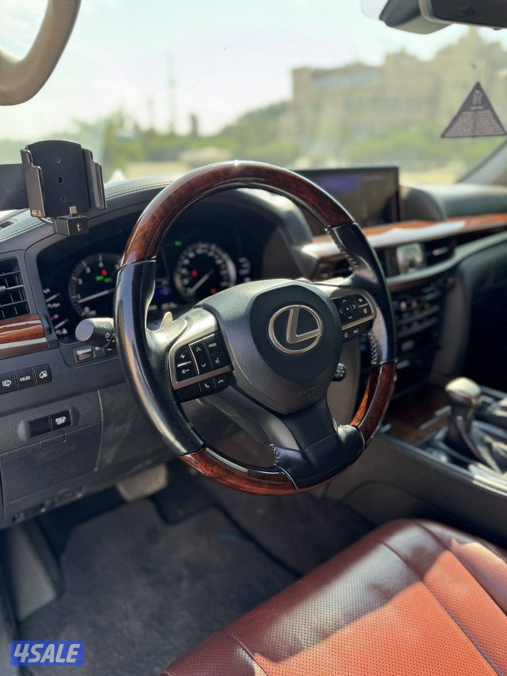 للبيع لكزس4