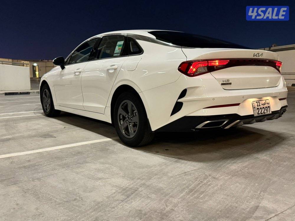 كيا k5 20233