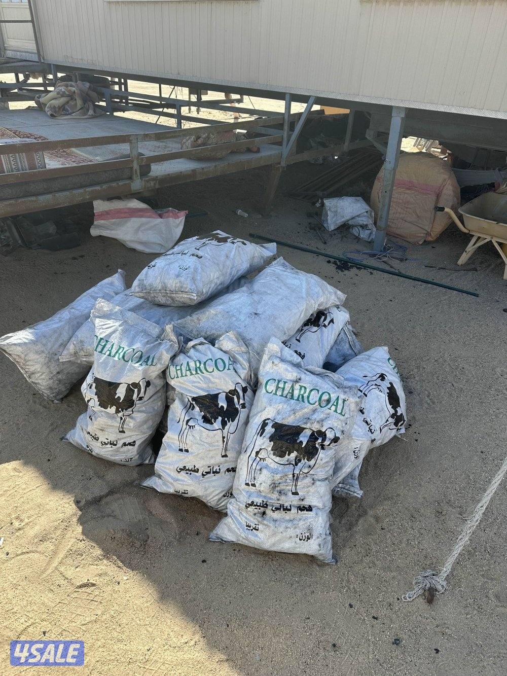 يوجد حطب سمر وحطب زيتون وفحم افريقى البقره وفحم سداسى كرتون شرط الجوده13