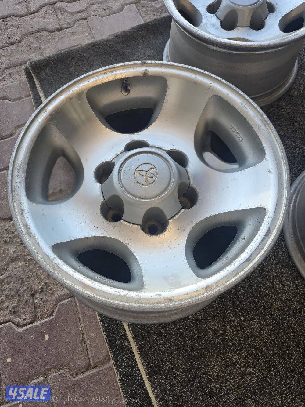 للبيع رنقات لاند عدد 3 اصلي4