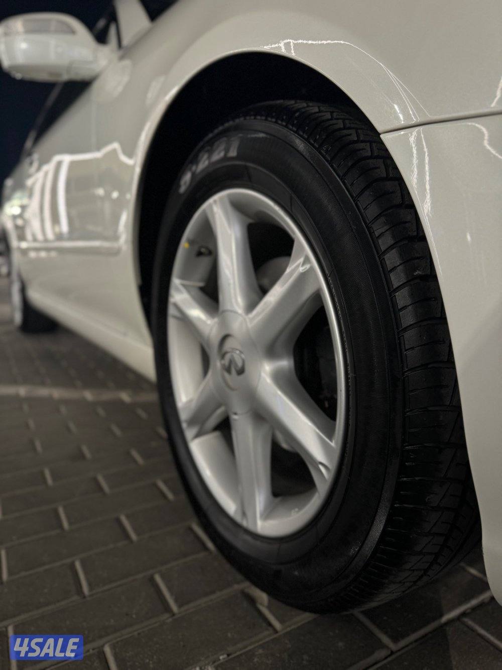 للبيع انفينيتي 2004 بحاله الوكاله4