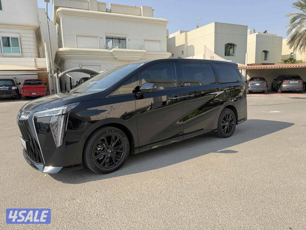 للبيع ڤان GAC M8 2025 وكاله الكويت2