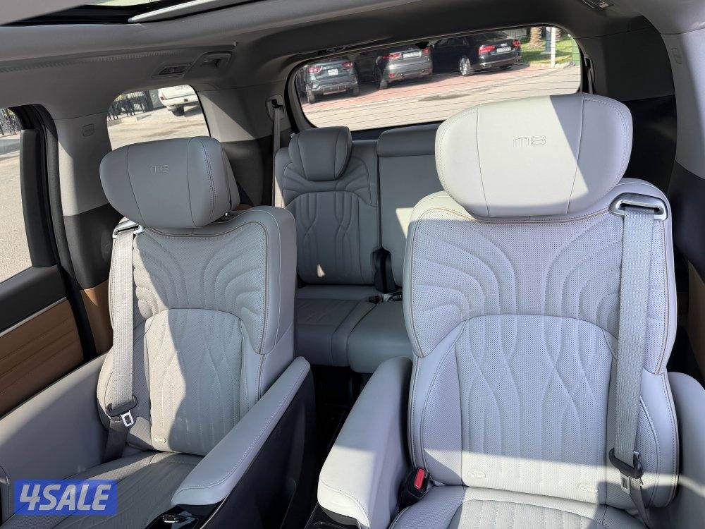 للبيع ڤان GAC M8 2025 وكاله الكويت7