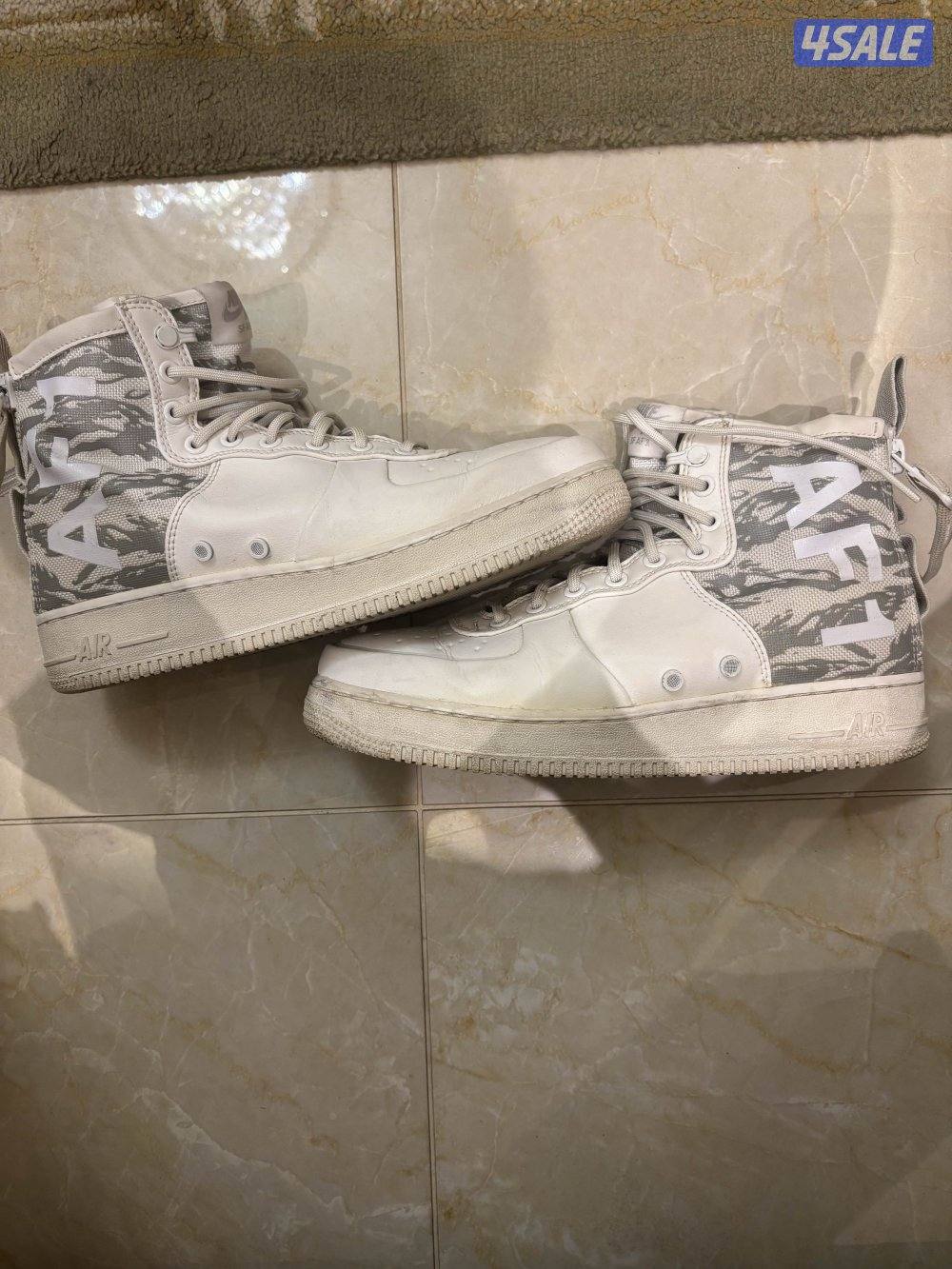 Nike SF Air Force 1 Mid 'Winter Camo' sneaker in white and refle...0