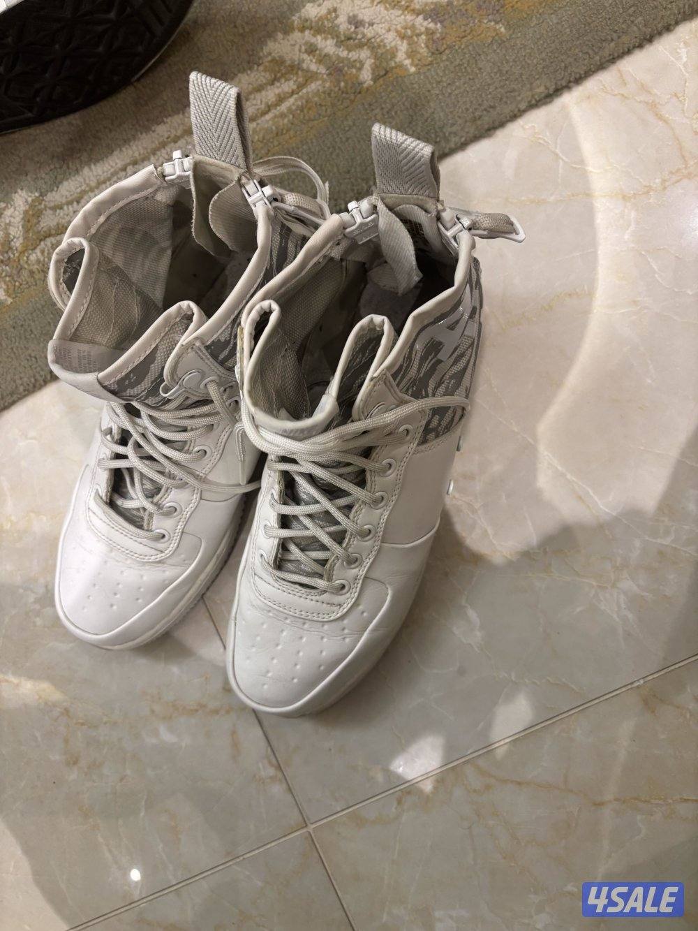 Nike SF Air Force 1 Mid 'Winter Camo' sneaker in white and refle...1