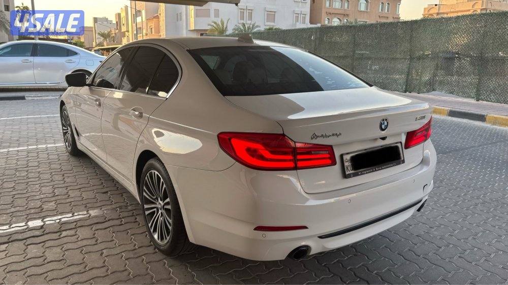 bmw 530i sport line4