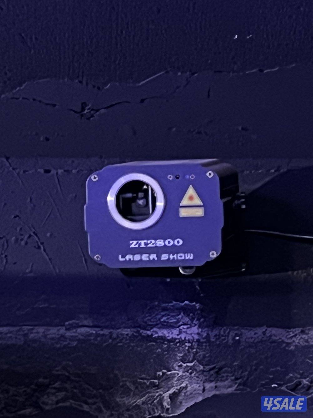 للبيع سماعات وديجي وليزر djsz23