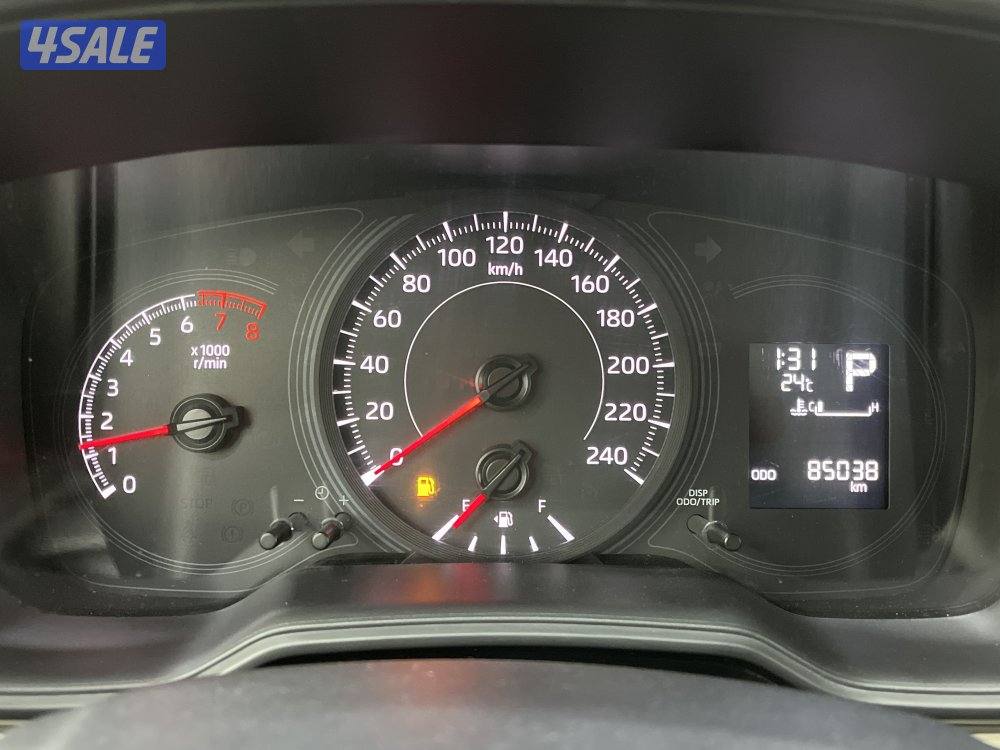 TOYOTA COROLLA 22F04T-L_U3