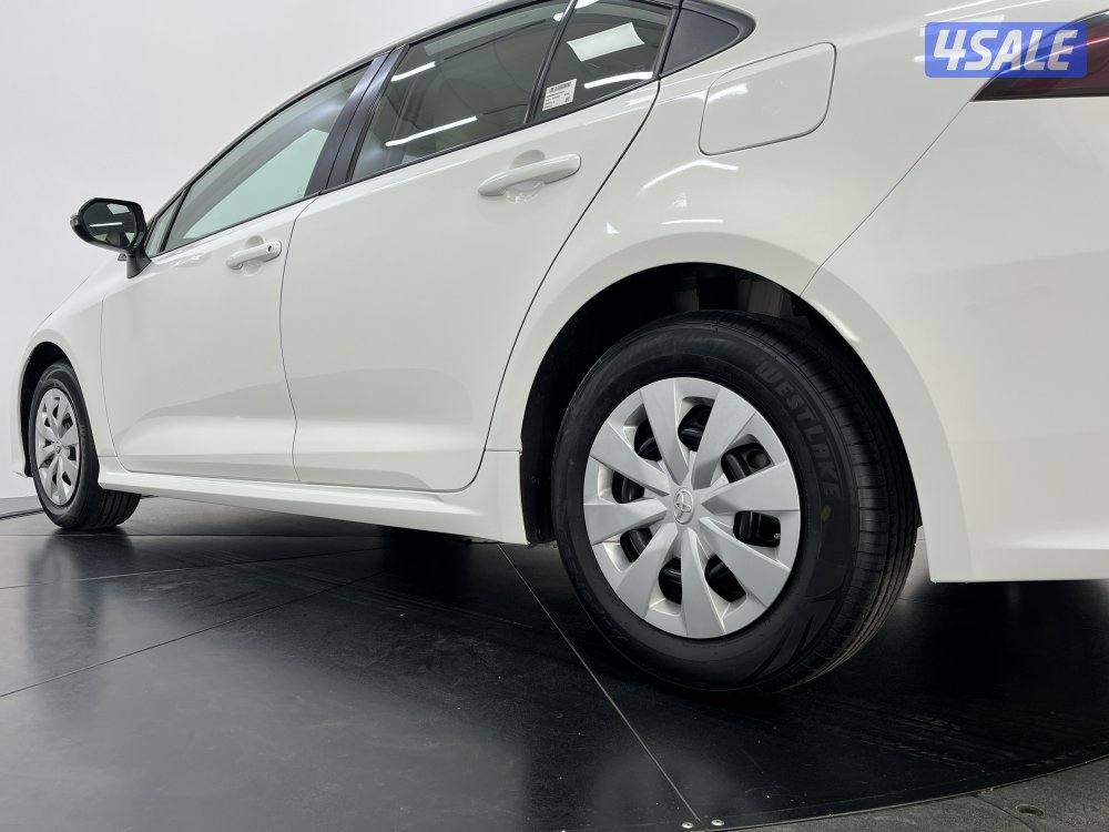 TOYOTA COROLLA 22F04T-L_U6