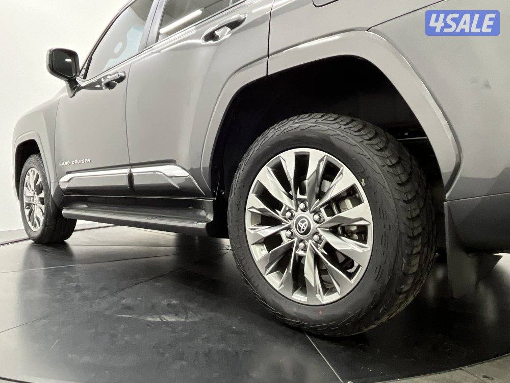 TOYOTA LAND CRUISER 24L3T-GXRAL_N7